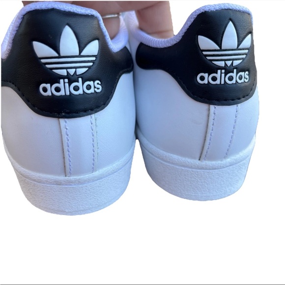 Adidas Superstar White Sneakers Men’s Size 9 - Picture 5 of 8